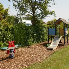 Speeltuin S2 - kindvriendelijke camping Ginsterveld