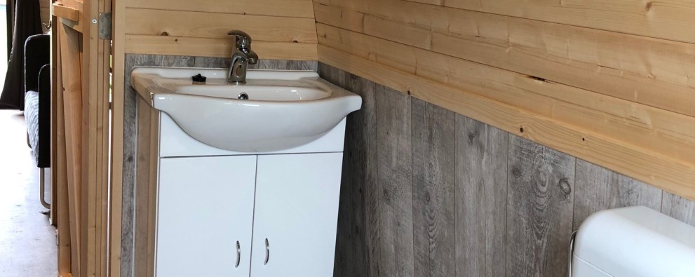 Luxe Woodlodge 2 persoons sanitair