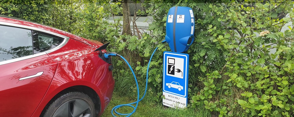 Laadpaal voor elektrische auto's -Ginsterveld