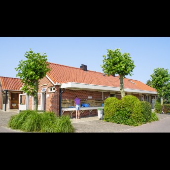 Toiletgebouw veld T - Ginsterveld